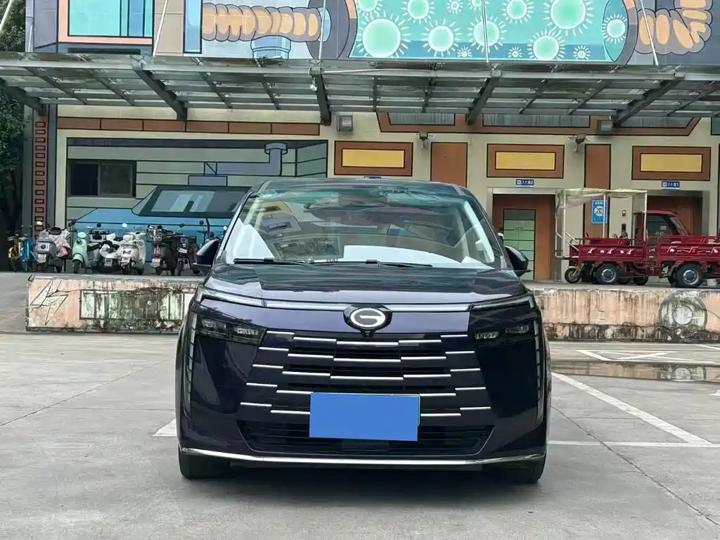GAC Trumpchi E8 PHEV 2023 — фото 2