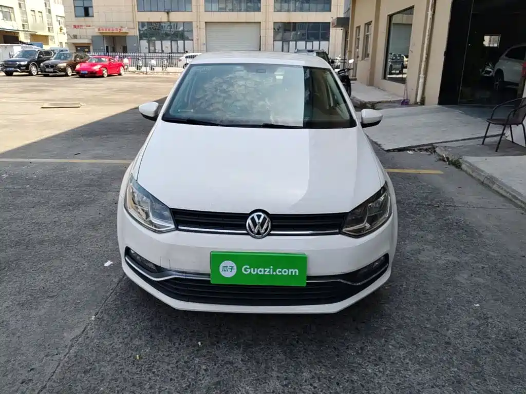 Volkswagen Polo 2015