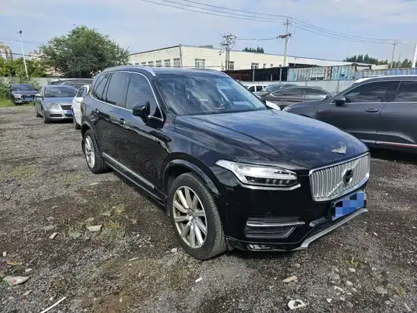 Volvo XC90 2019