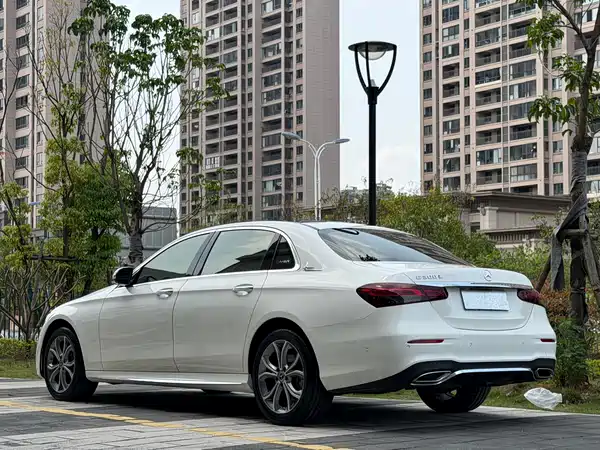 Mercedes-Benz E-Class 2021