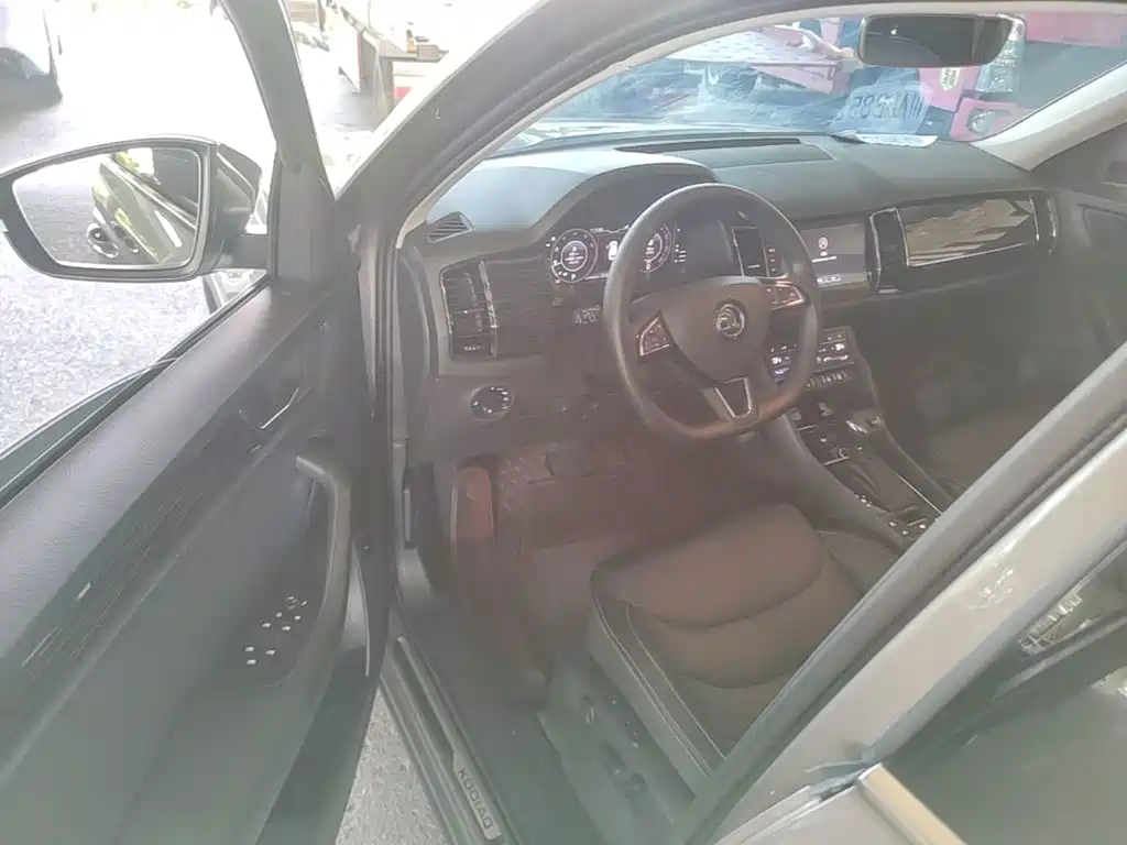 Skoda Kodiaq 2021 — фото 16