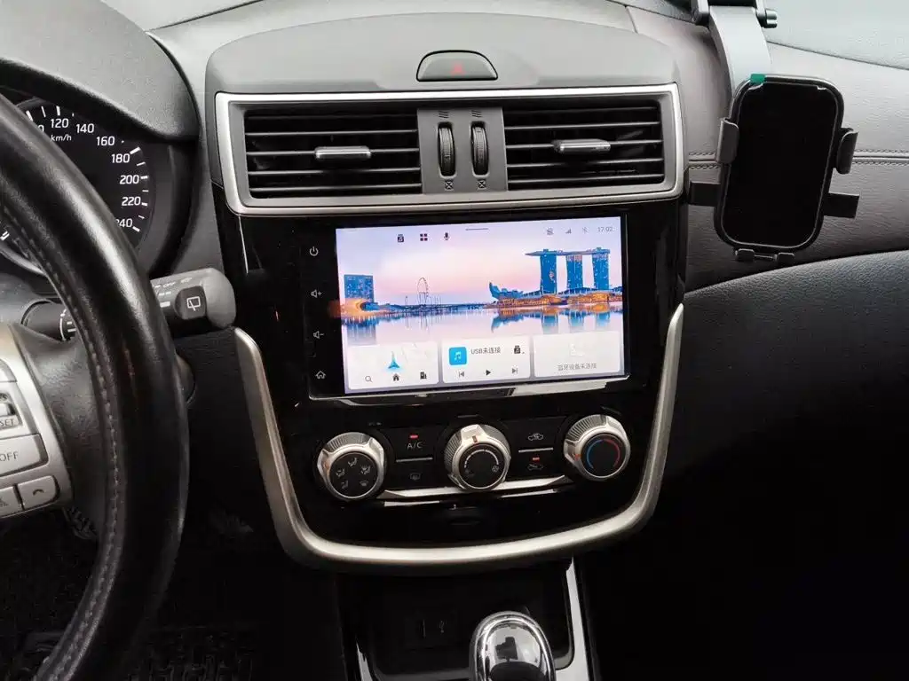 Nissan Tiida 2020