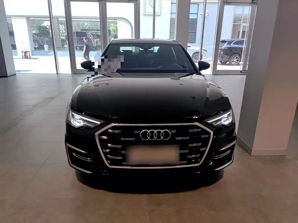 Audi A6L 2025