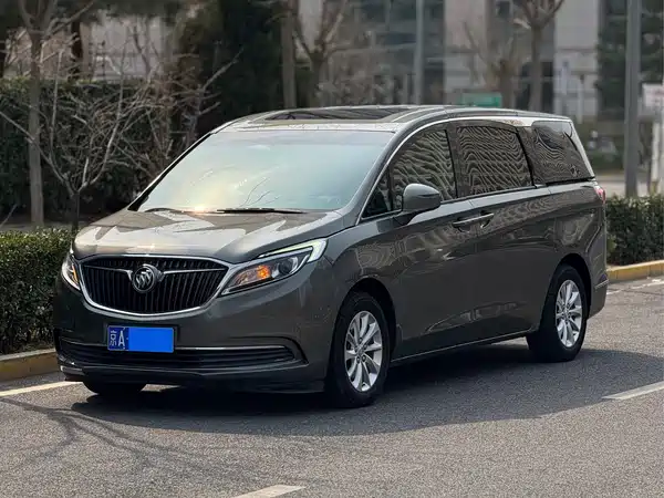 Buick GL8 2017