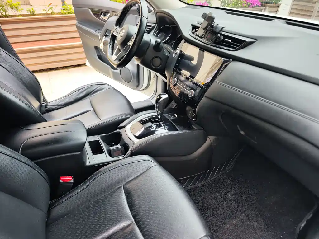 Nissan X-Trail 2020 — фото 13