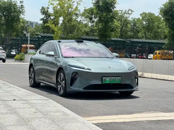 NIO ET5 2023