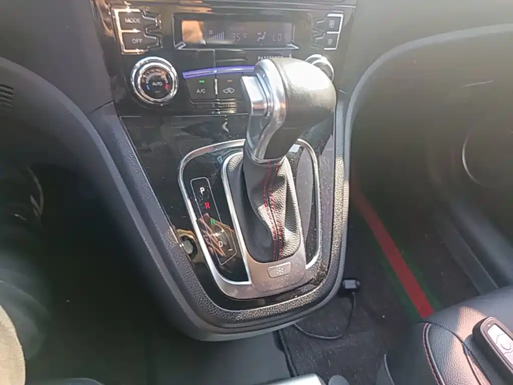 Haval H6 2017 — фото 14