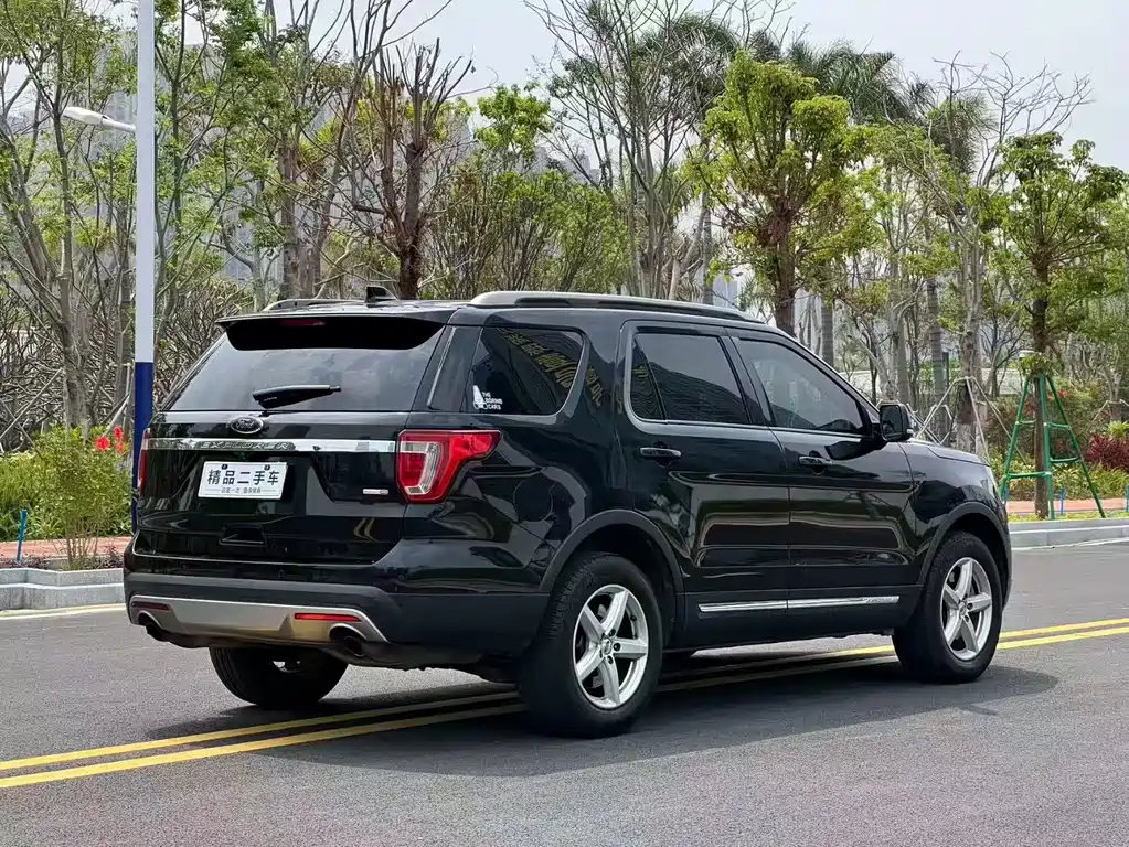 Ford Explorer 2015