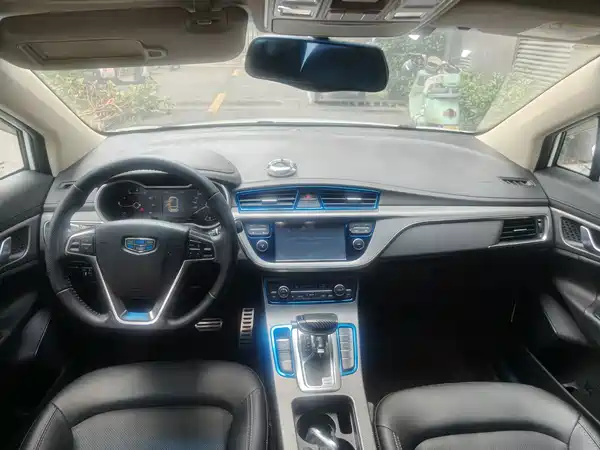 Geely Emgrand GS 2016