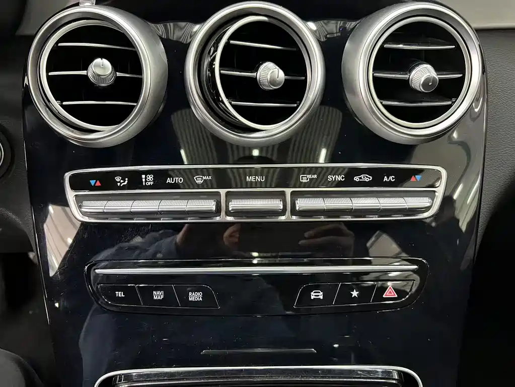 Mercedes-Benz GLC 2022 — фото 13