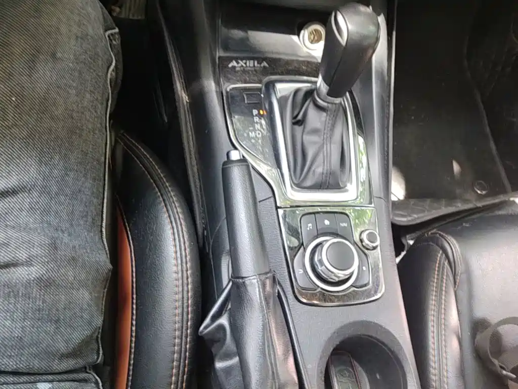 Mazda 3 Angkesela 2016 — фото 14