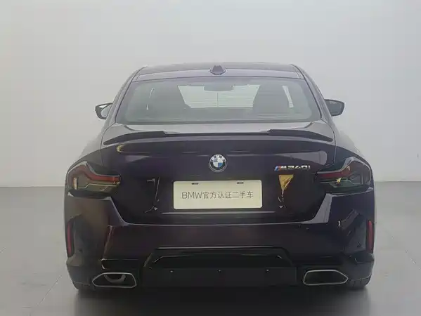 BMW M240i 2024