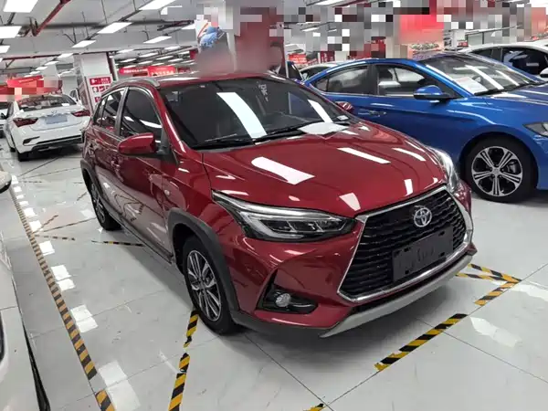 Toyota Yaris L 2022
