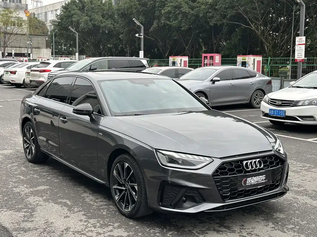 Audi A4L 2023 — фото 4