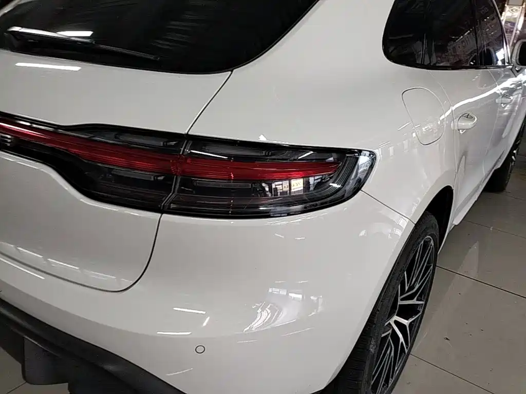 Porsche Macan 2022 — фото 8