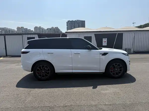 Land Rover Range Rover Sport 2024