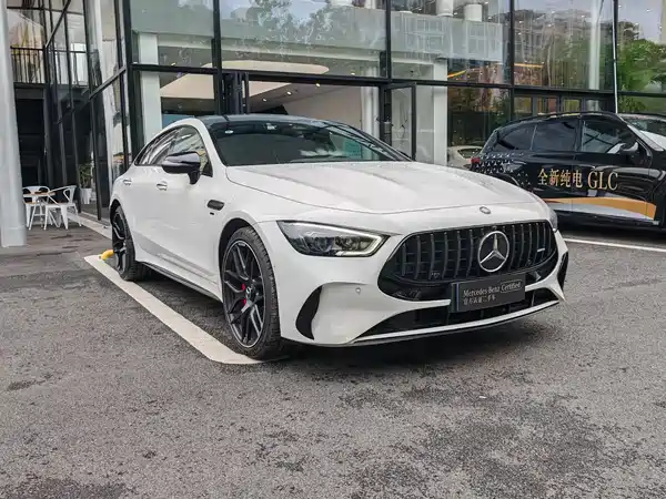 Mercedes-Benz AMG GT 2025