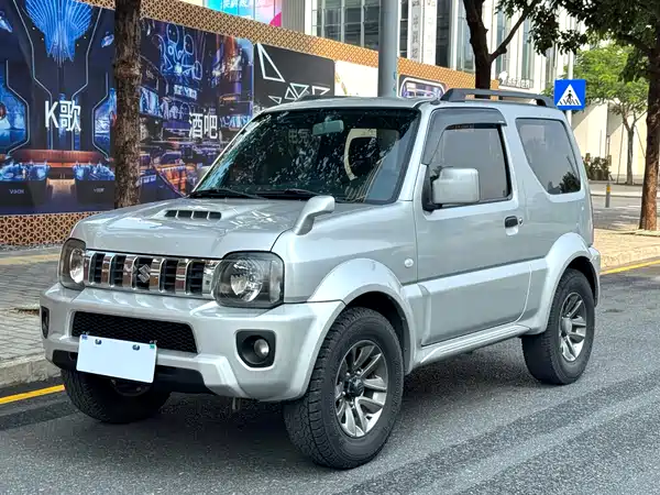 Suzuki Jimny 2015