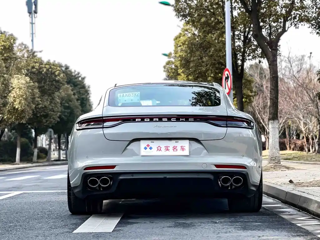 Porsche Panamera 2024 — фото 17