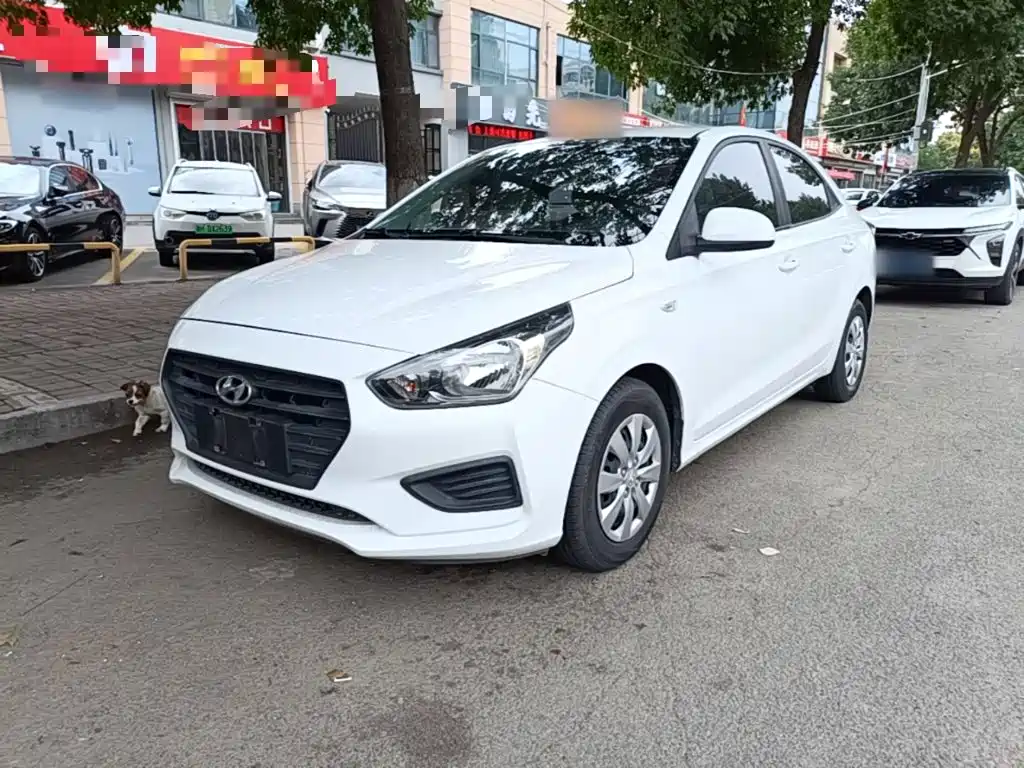 Hyundai Accent 2019 — фото 2