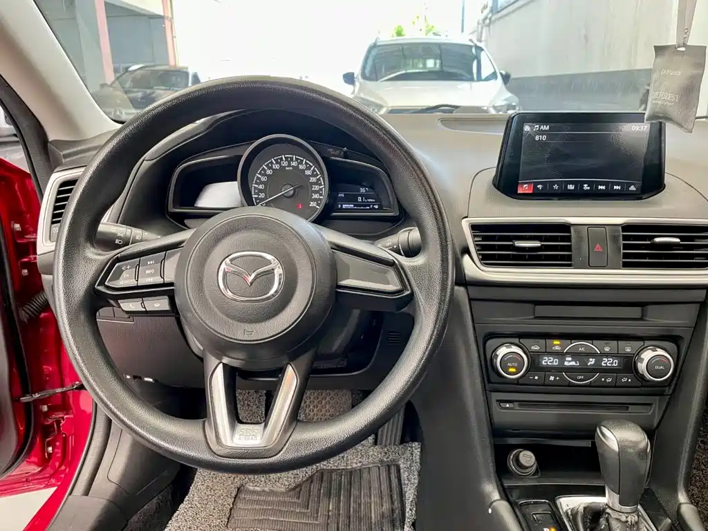 Mazda 3 Angkesela 2018 — фото 13