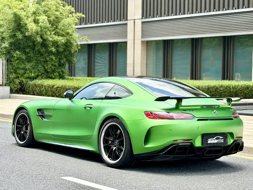 Mercedes-Benz AMG GT 2018 — фото 16