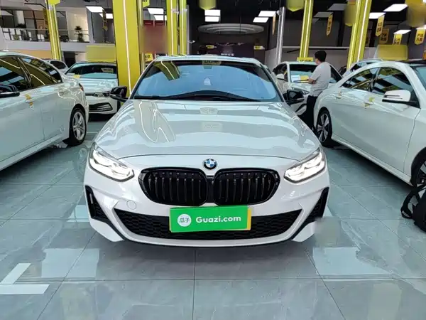 BMW 1 Series 2022