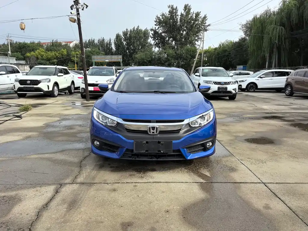 Honda Civic 2017 — фото 2