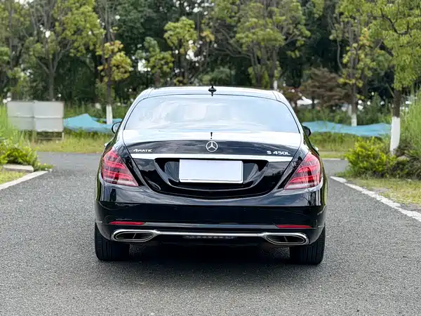 Mercedes-Benz S-Class 2018
