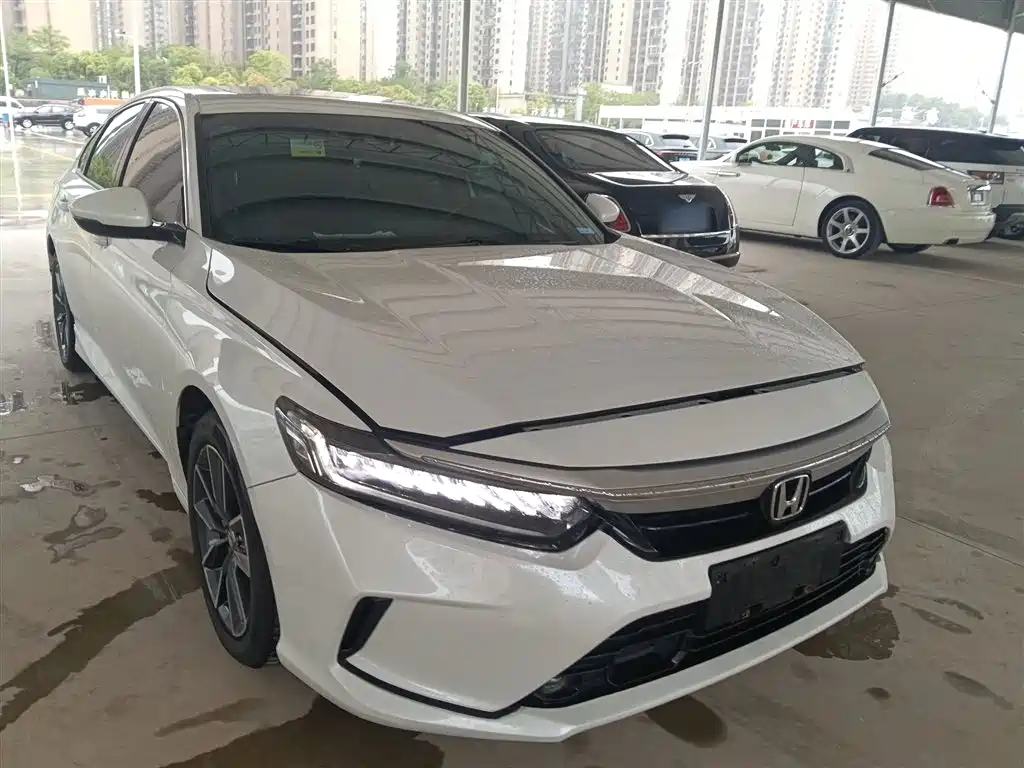 Honda Inspire 2021 — фото 4