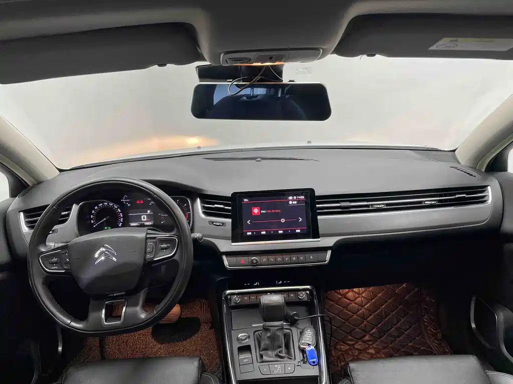 Citroen C5 2018 — фото 16