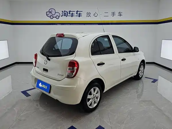 Nissan March 2014