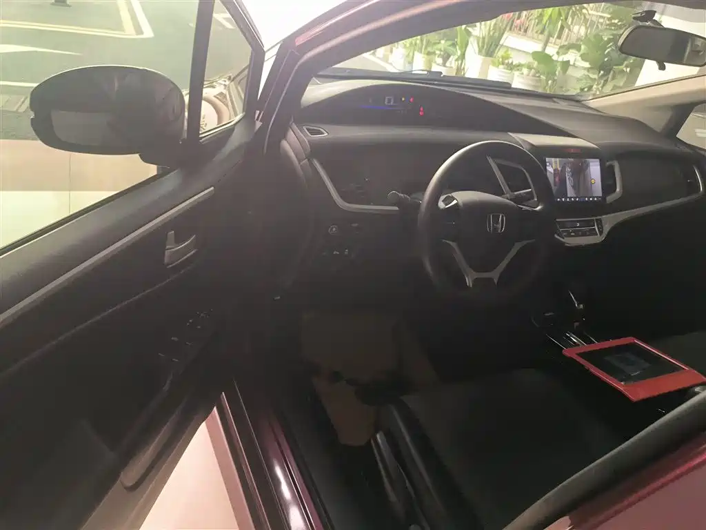 Honda Jade 2017 — фото 16