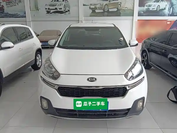 Kia KX3 2016