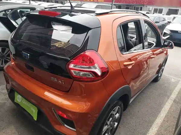 Geely Vision X1 2017
