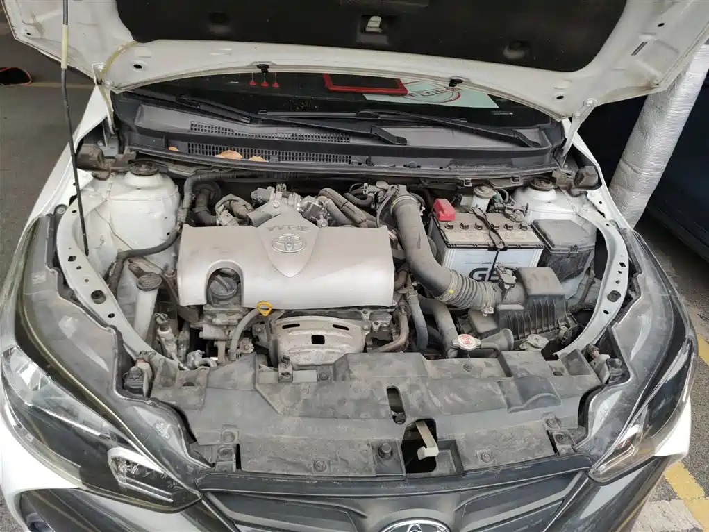 Toyota Yaris L 2019 — фото 20