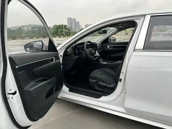 Hyundai Mistra 2022