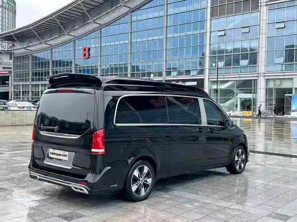 Mercedes-Benz V-Class 2023
