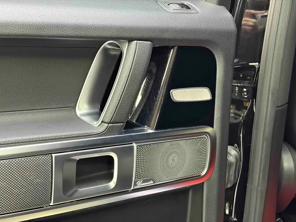 Mercedes-Benz G-Class 2020 — фото 20