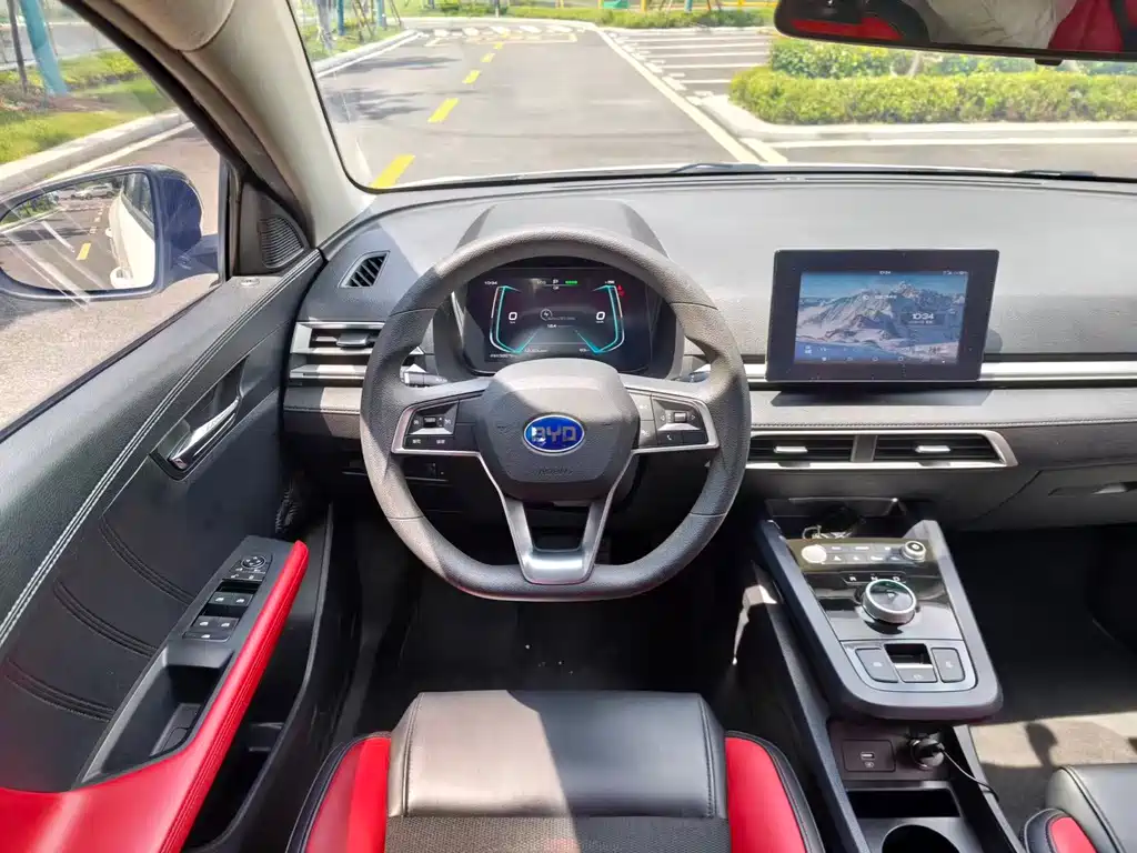 BYD e2 2020