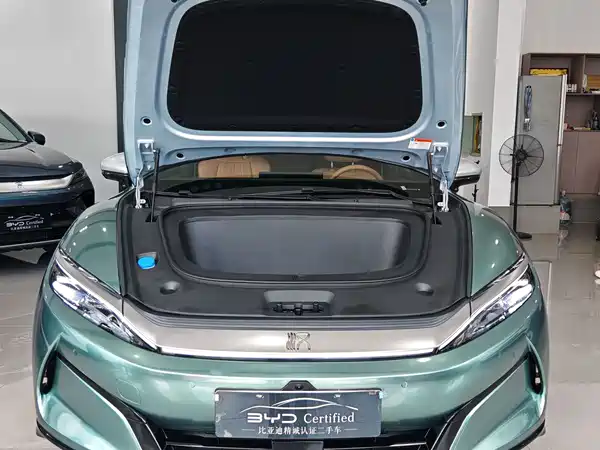 BYD Han L 2025