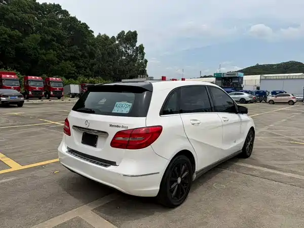 Mercedes-Benz B-Class 2014
