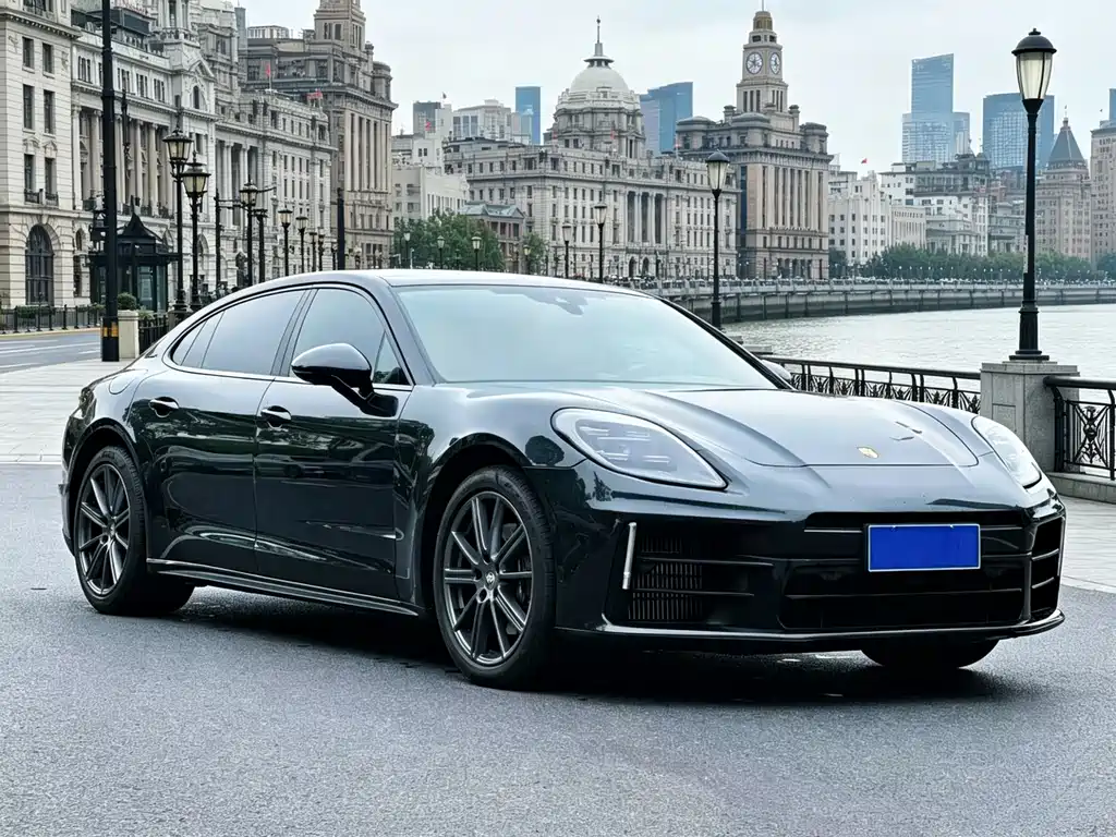 Porsche Panamera 2025 — фото 3