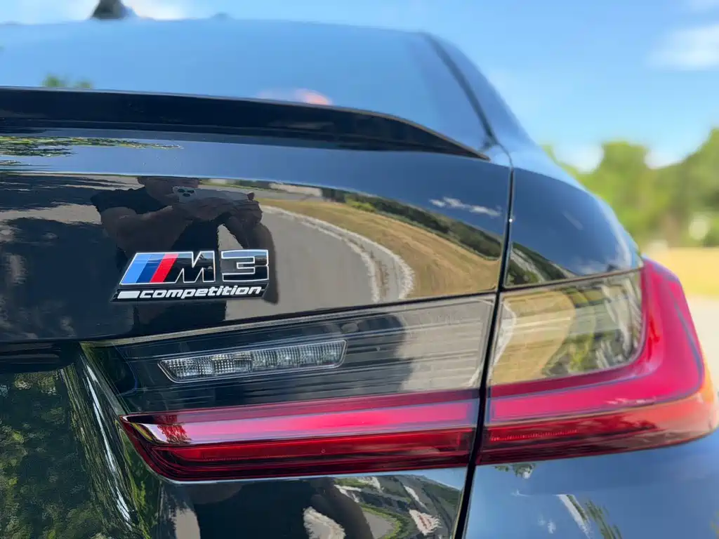 BMW M3 2025 — фото 14