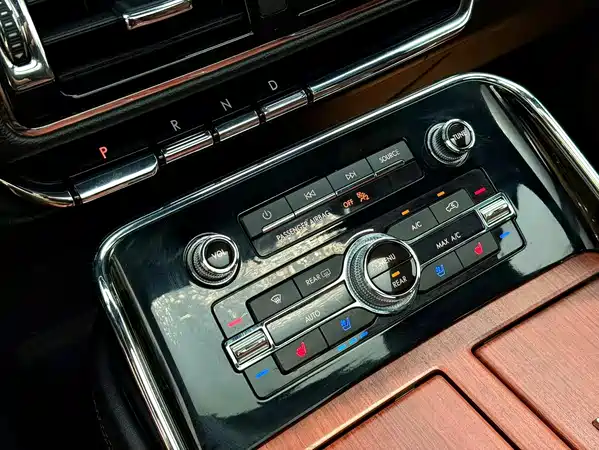 Lincoln Navigator 2019