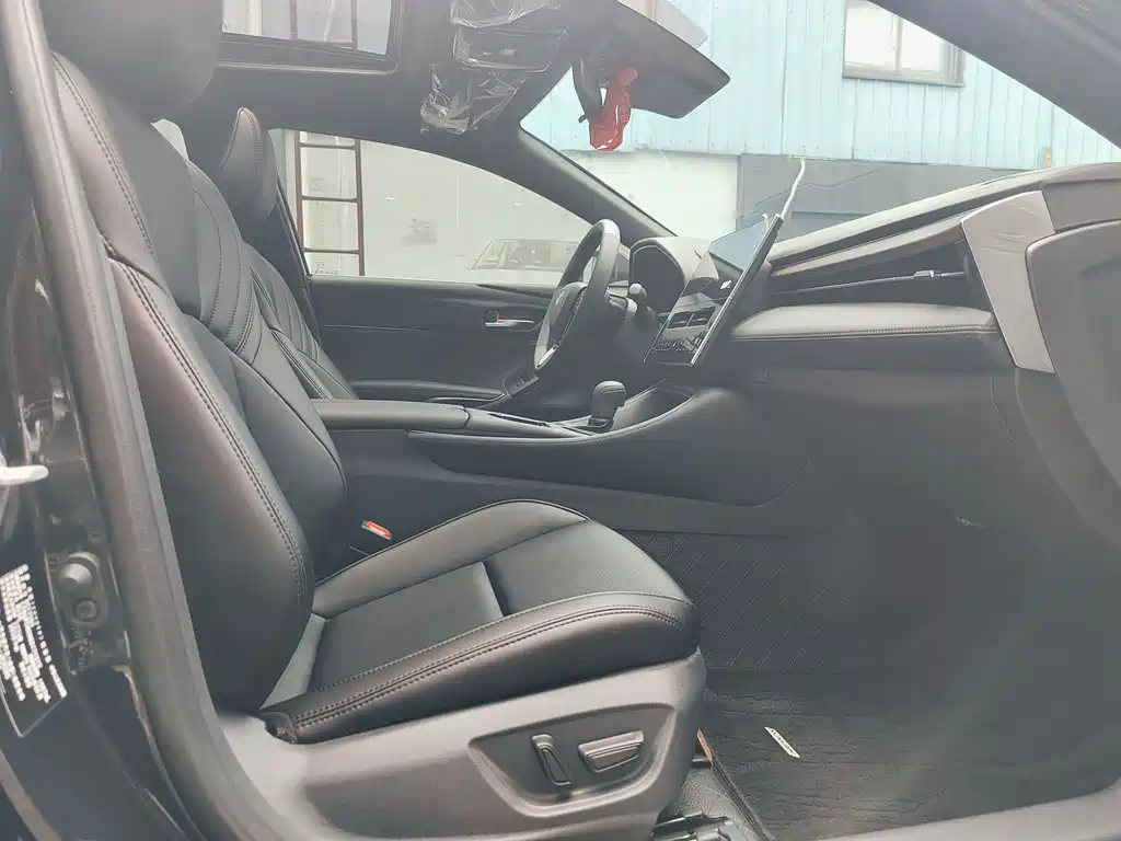 Toyota Avalon 2025