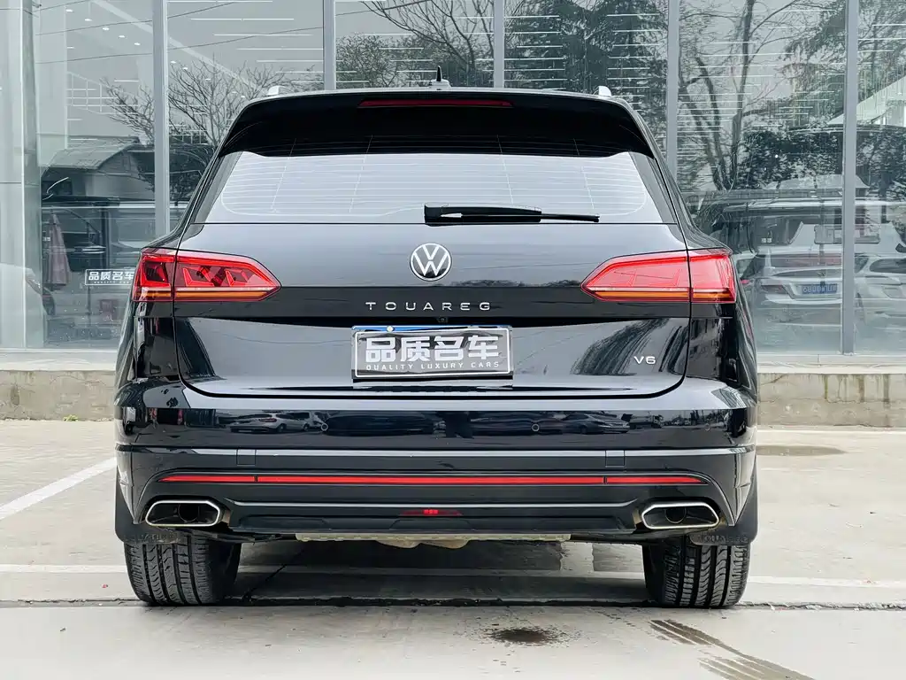 Volkswagen Touareg 2021 — фото 16