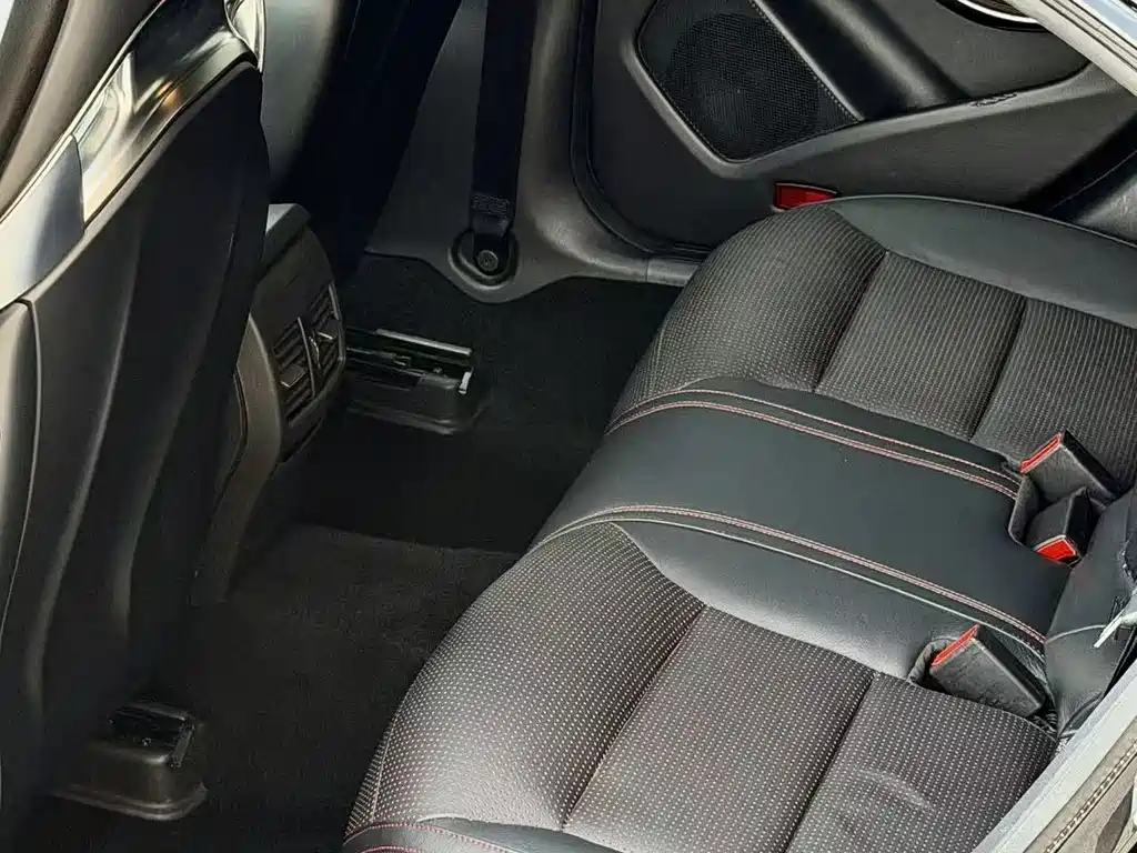 Mercedes-Benz CLA AMG 2019 — фото 12