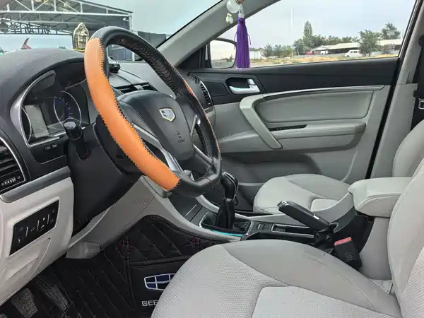 Geely Emgrand 2015