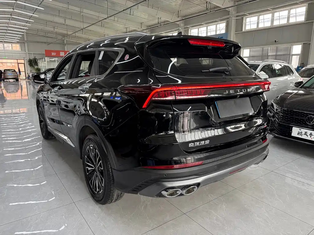 Jetour Jietu X70 PLUS 2022